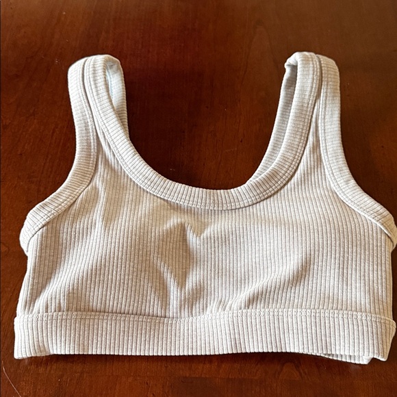 ALO Yoga Gray Sports Bra - Picture 4 of 6